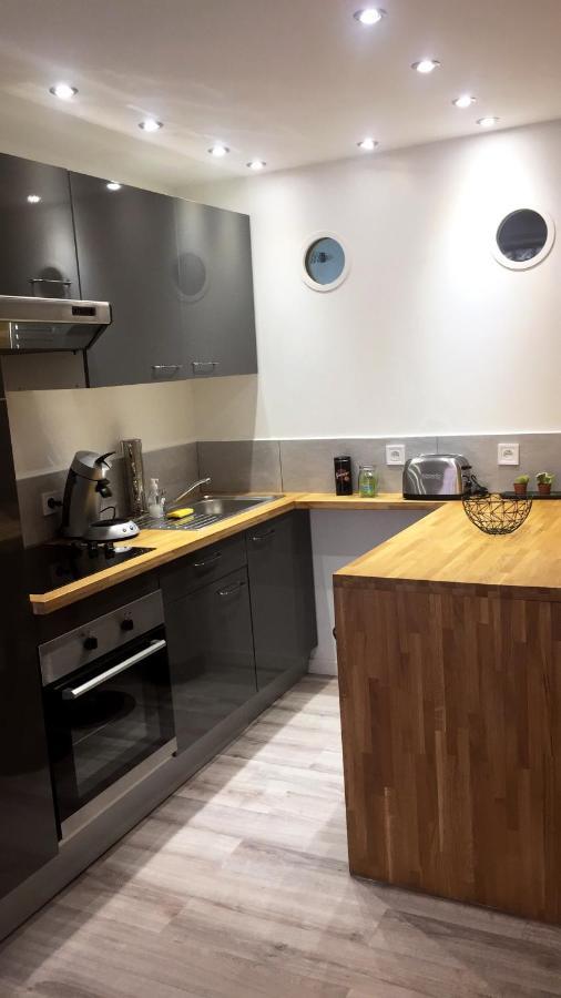 Chaleureux Appartement Au Coeur Du Panier Marsiglia Esterno foto